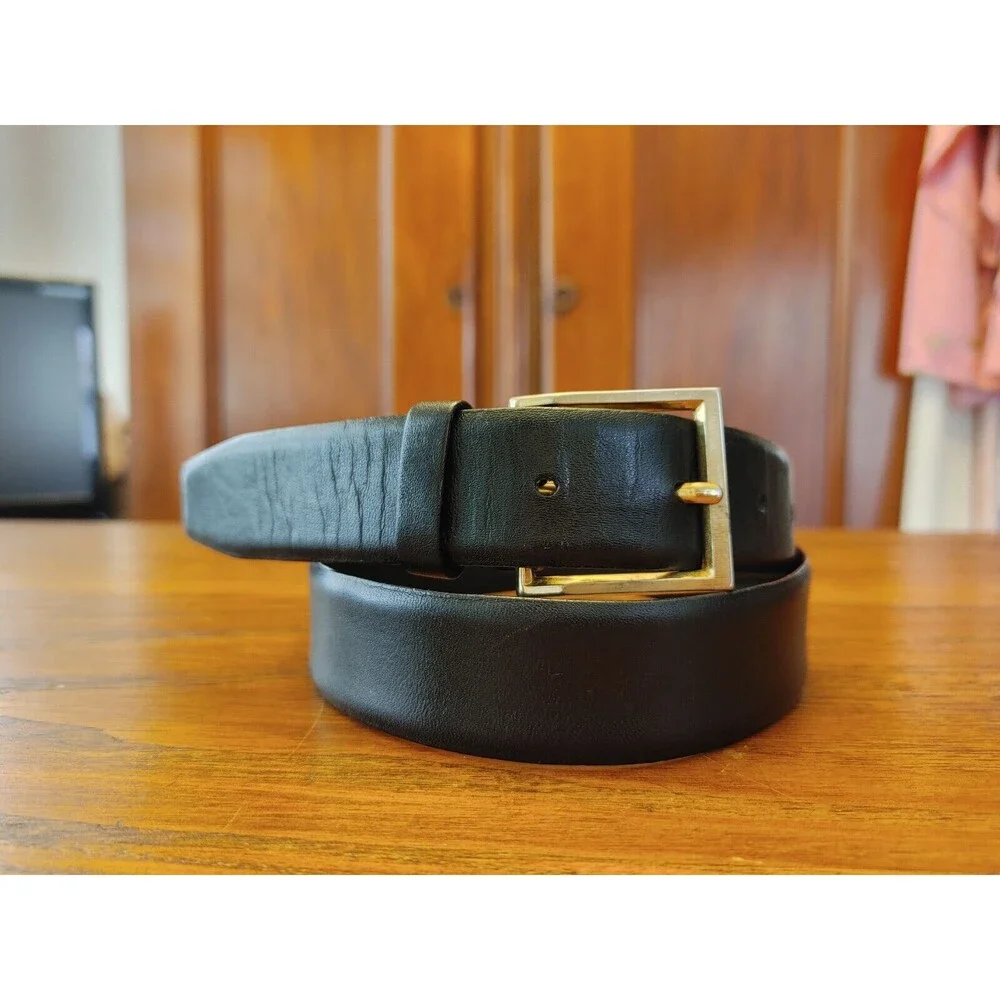 VTG Black Regent Cowhide Dress Belt - Men's Size 32/80 marked 01-4411